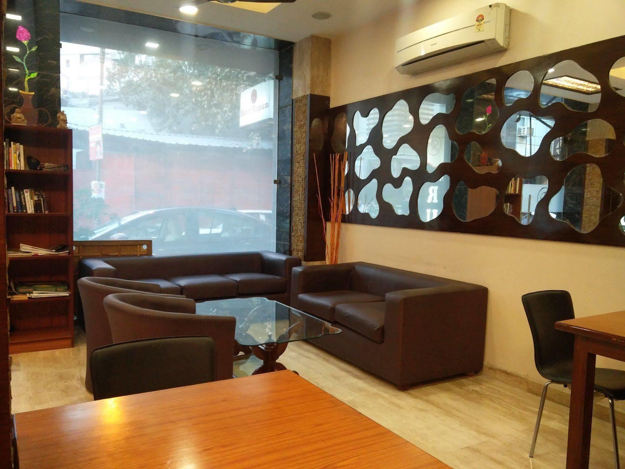 Rupam Hotel Delhi  Exterior photo