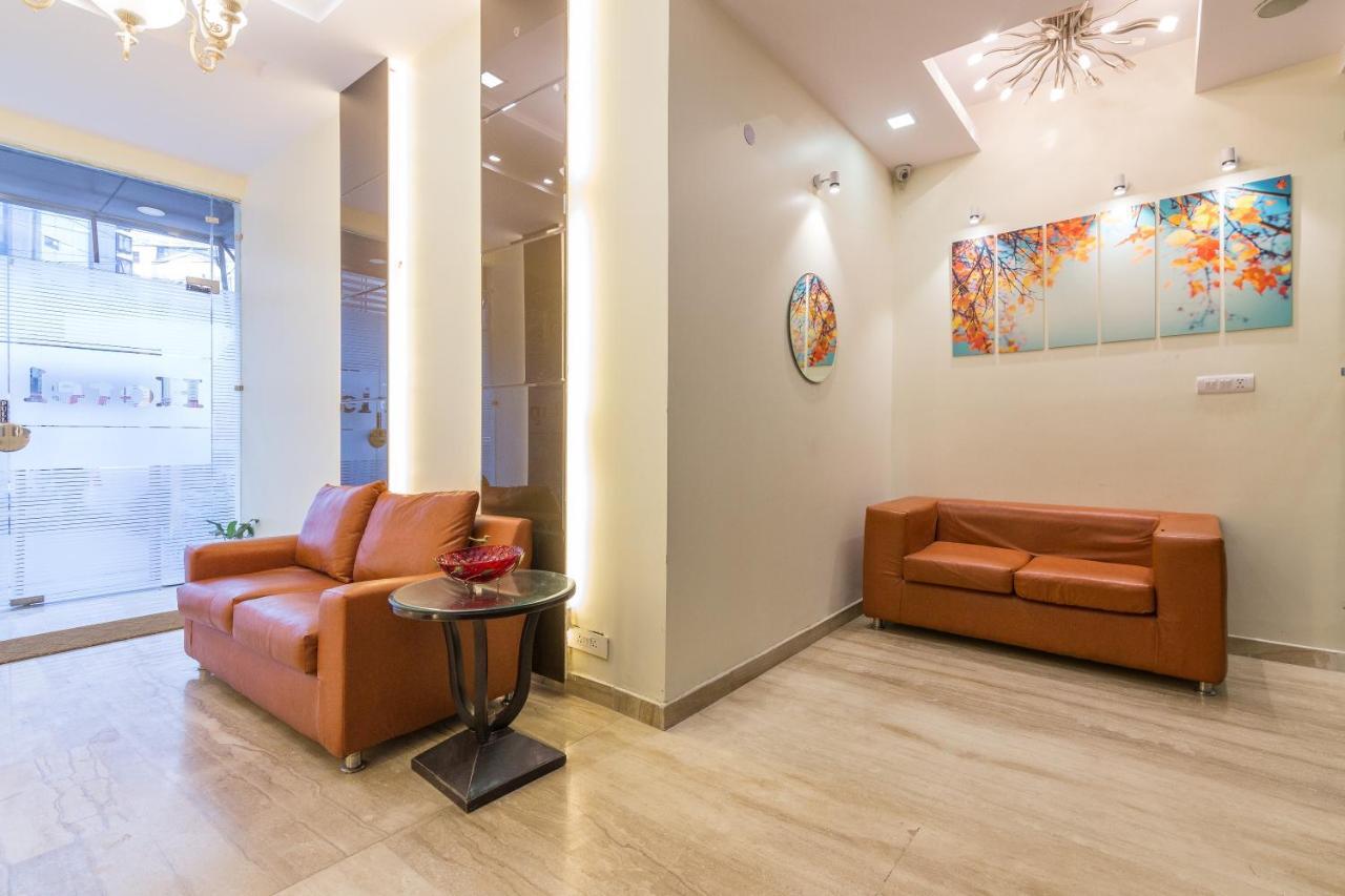 Rupam Hotel Delhi  Exterior photo